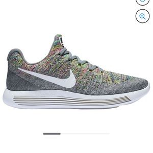 Nike Women’s LunarEpic Low Flyknit 2 - Grey/White/Volt - 8 1/2 - Like New